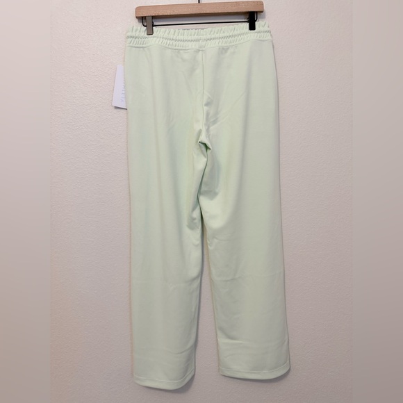 Athleta Seesaw Seasoft Mid Rise Straight Pant Honeydew Green NWT $99 - Picture 5 of 14